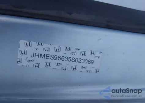 2005 Honda Civic Hybrid z USA, uszkodzony, nr VIN JHMES96635S023069